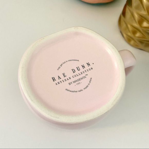 Rae Dunn ☕️ BRIDE TO BE Mug in Blush Pink - Picture 2 of 3